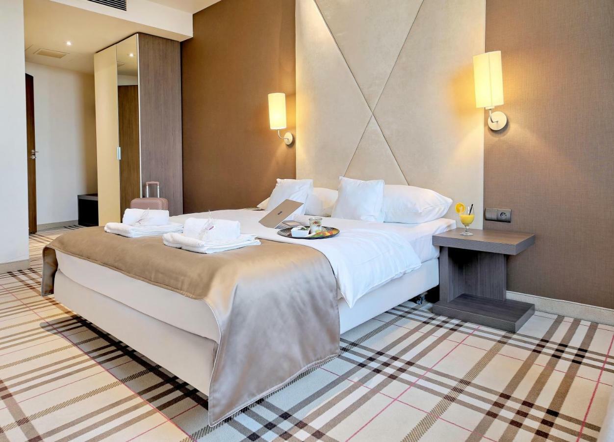Hotel Rzeszow Готель Ряшів